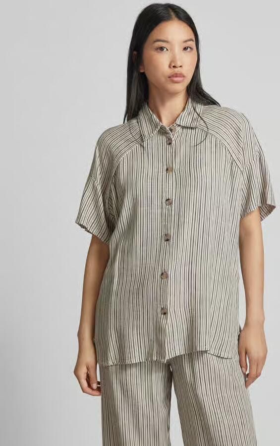 FREE QUENT Overhemdblouse met platte kraag model 'Lavara' - Foto 2