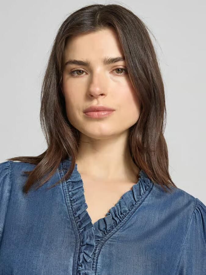 FREE QUENT regular fit blouse in denimlook model 'Wilke'