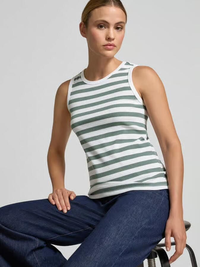 FREE QUENT slim fit top met ronde hals model 'Effy'