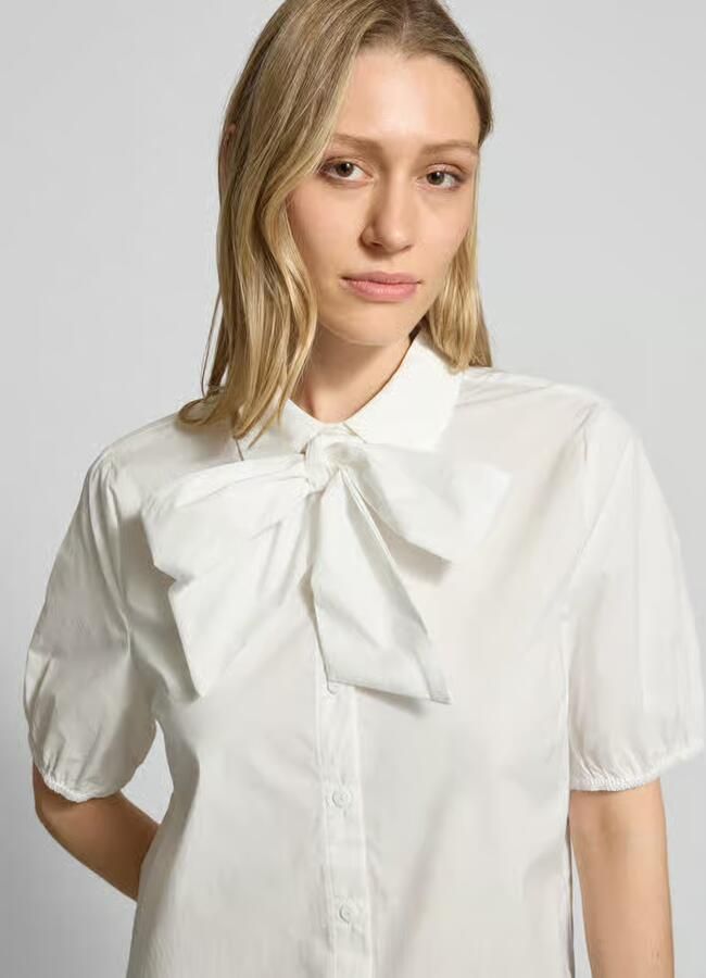 FREE QUENT Strikblouse met verdekte knoopsluiting model 'malay'