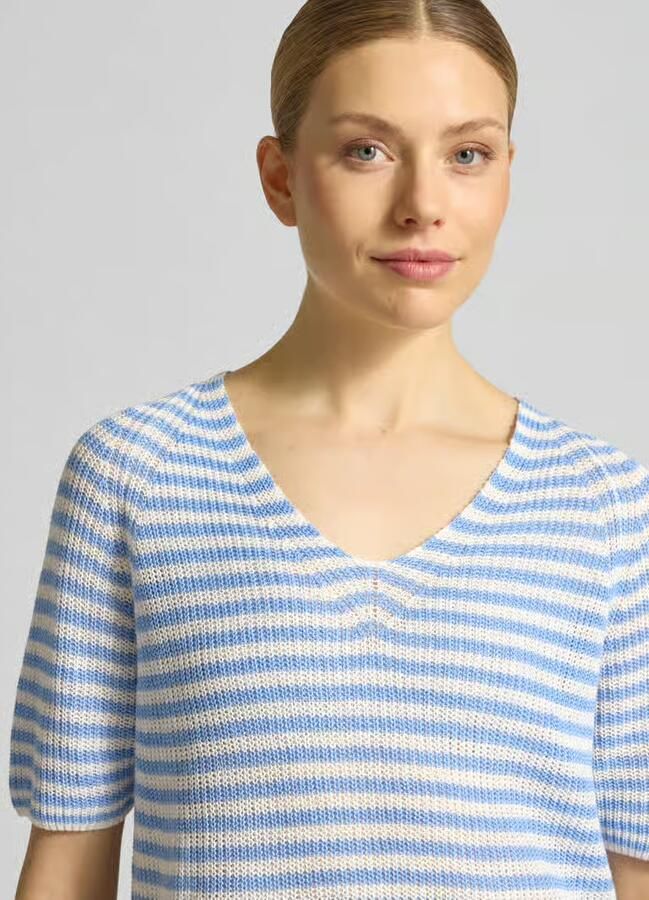 FYNCH-HATTON T-shirt van linnen met V-hals
