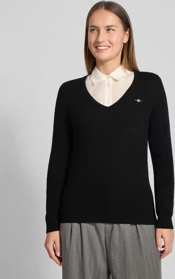 Gant Gebreide pullover van lamswolmix met V-hals - Foto 2