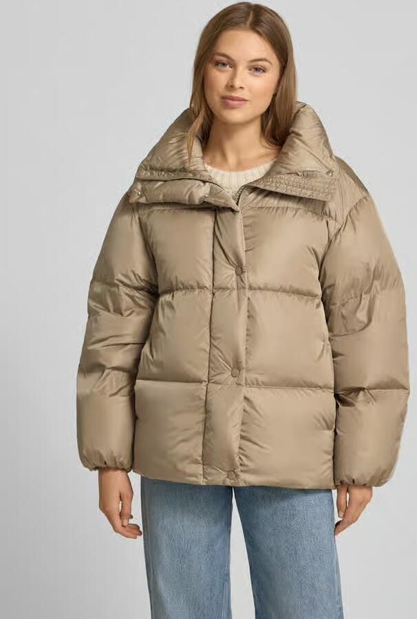 Gant Relaxed fit gewatteerd jack met vulling van dons en veren