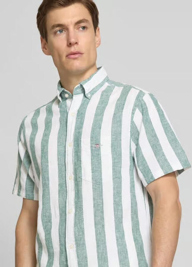 Gant Shirt met ronde hals GRAPHIC SS T-SHIRT met een unieke seizoensgebonden -grafiekprint op de borst