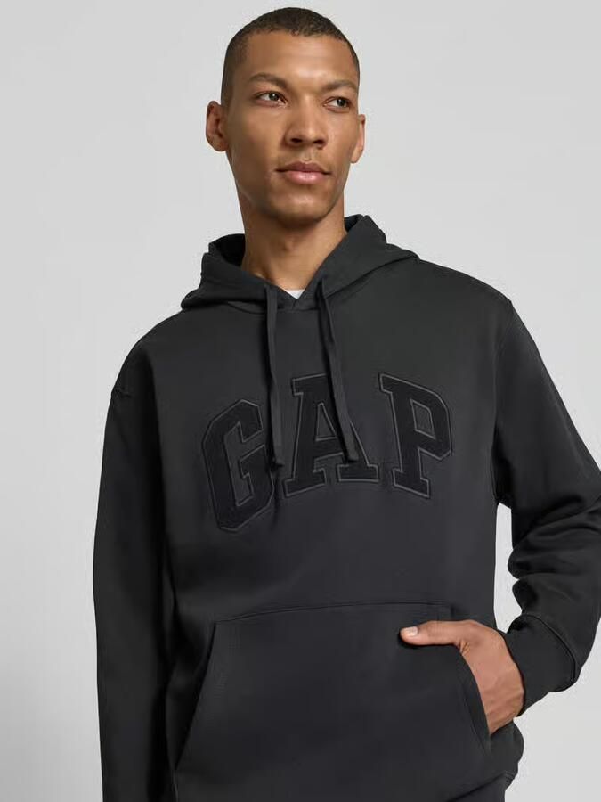 GAP Hoodie met logodetail en kangoeroezak