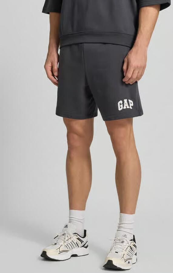 GAP straight fit korte broek met logostitching model 'Arch' - Foto 3