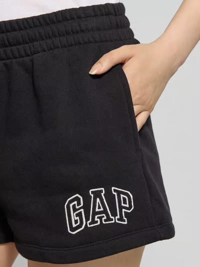 GAP Sweatshorts met logo en elastische band