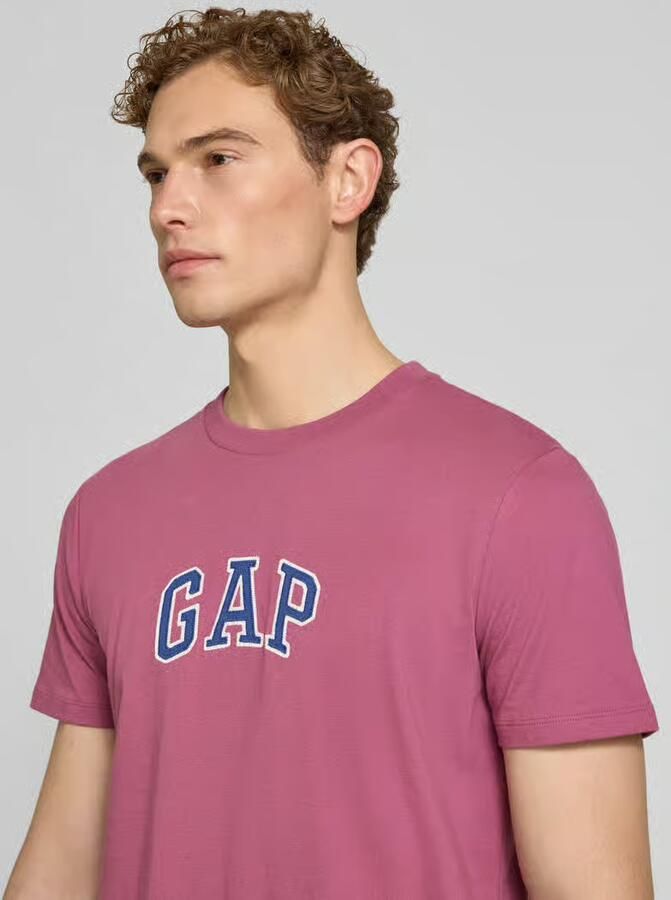 GAP T-shirt met logopatch en ronde hals