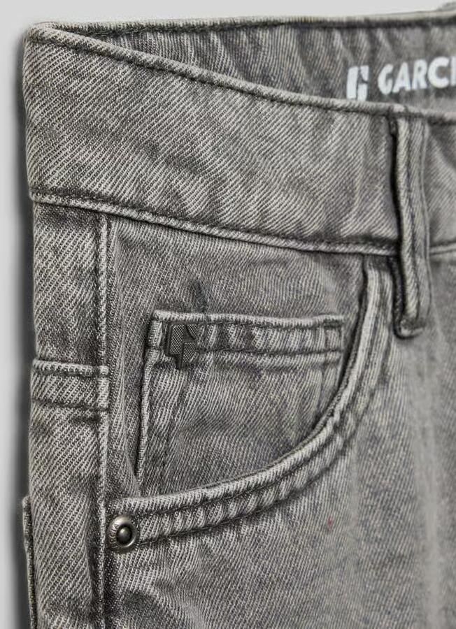 Garcia straight fit short met logopatch model 'Jaysen'