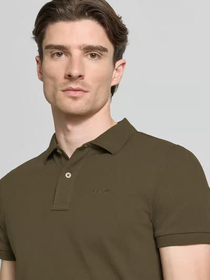 Geox slim fit poloshirt met gestikt logo