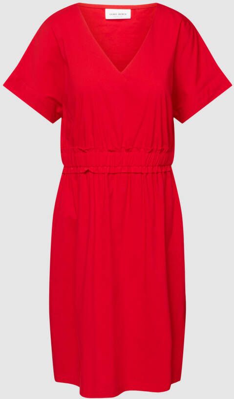 Gerry Weber Knielange T-shirtjurk met V-hals model 'JOYFUL VIBES'