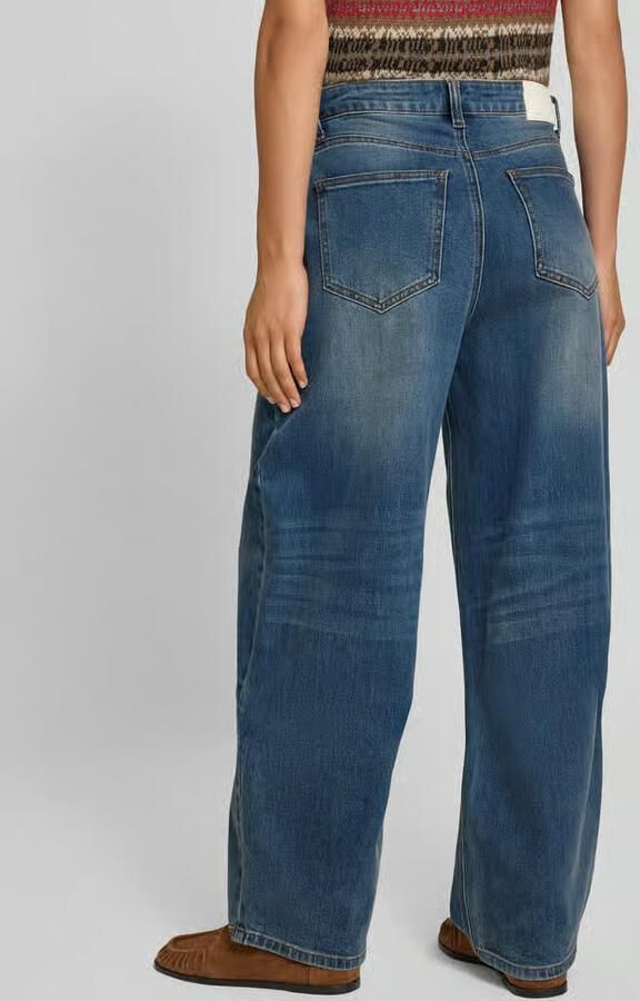 Gestuz Barrel fit jeans in used-look