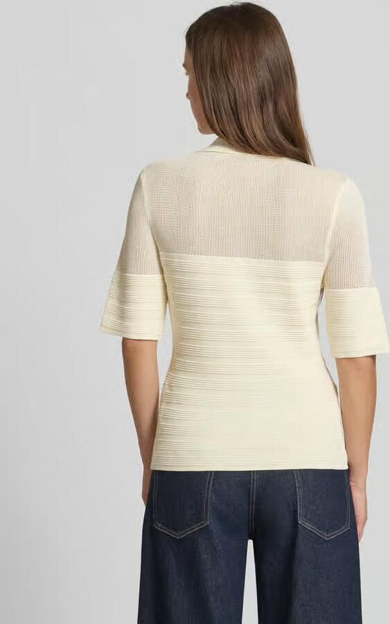 Gestuz Poloshirt van viscosemix met korte knoopsluiting