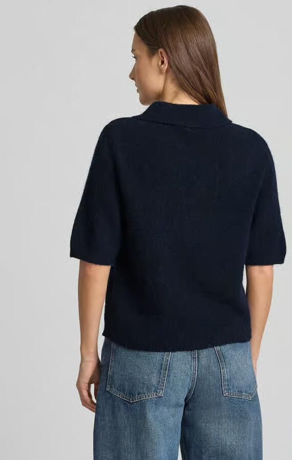 Gestuz Regular fit T-shirt met mix van alpaca en lanawol model 'Alpha'