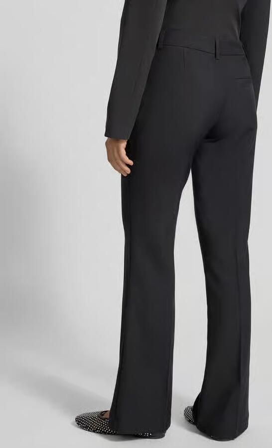 Gina Tricot Bootcut low waist stoffen broek met persplooien