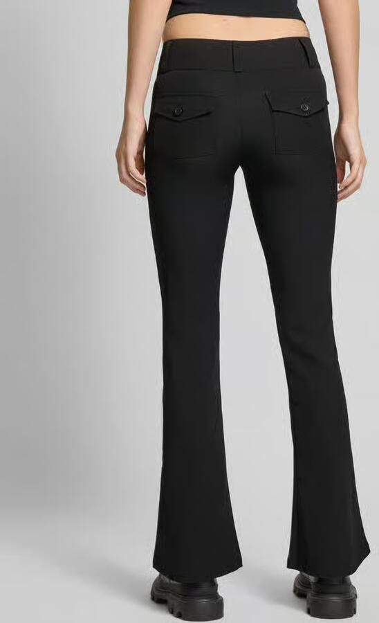 Gina Tricot Bootcut stoffen broek met knoop- en ritssluiting - Foto 2