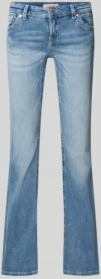 Gina Tricot Flared jeans in used-look model 'Poppy' - Foto 2