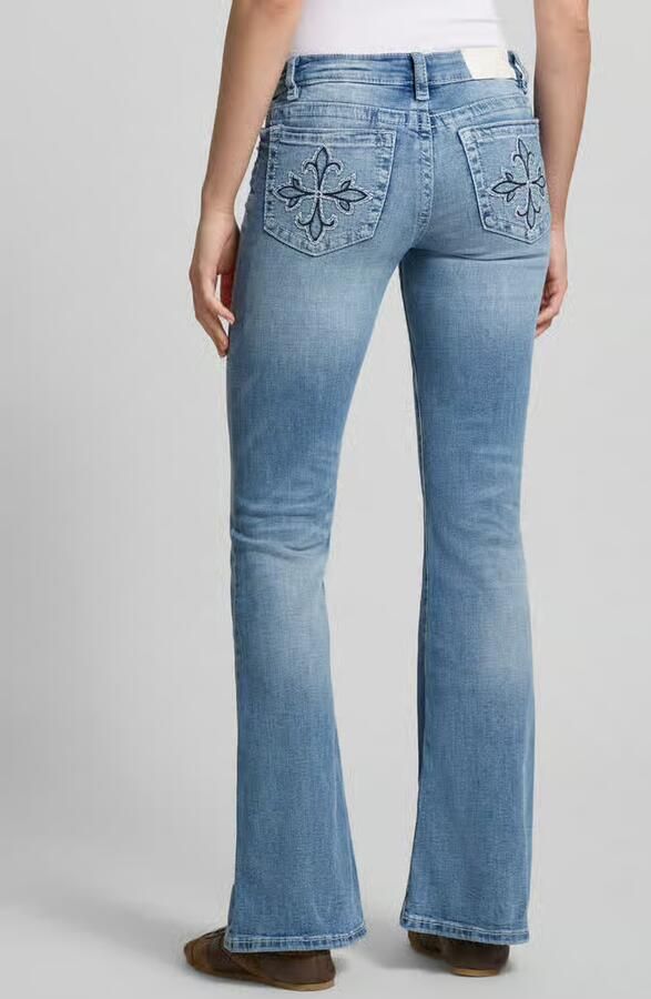 Gina Tricot Flared jeans in used-look model 'Poppy' - Foto 3