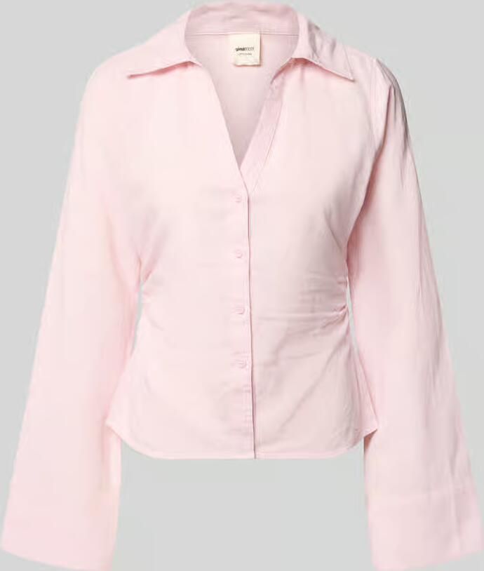 Gina Tricot linnen blouse met strikceintuur en V-hals - Foto 2