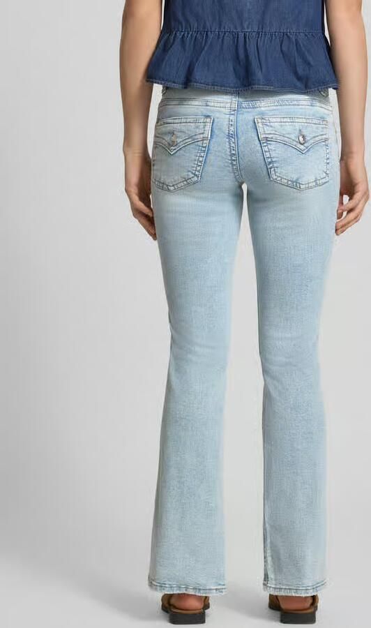 Gina Tricot Low bootcut jeans met steekzakken model 'Y2k' - Foto 3