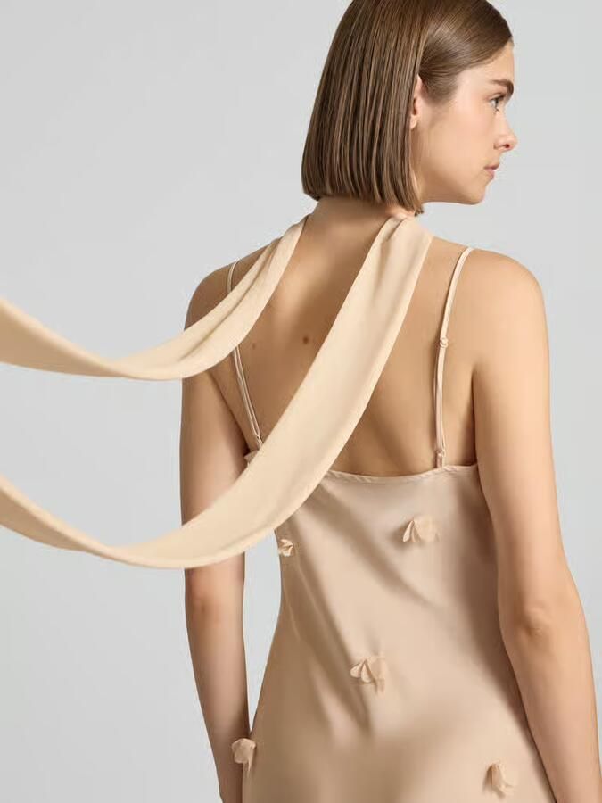 Gina Tricot maxi-jurk met bloemengarnering - Foto 2