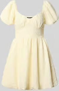 Gina Tricot mini-jurk met bloemige stitching met gaatjes