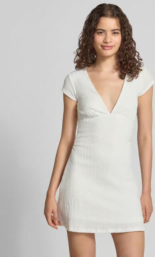 Gina Tricot mini-jurk met V-hals - Foto 2