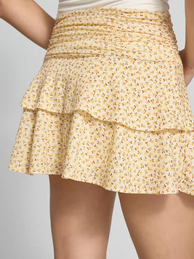 Gina Tricot Minirok van viscosemix in laagjeslook