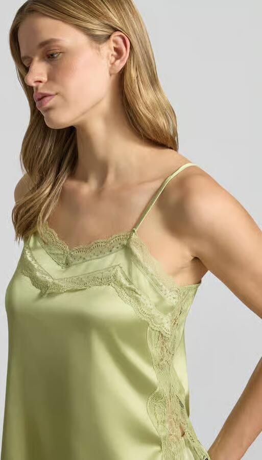 Gina Tricot regular fit top met kant