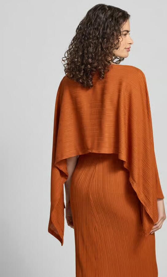 Gina Tricot relaxed fit bovendeel met viscose model 'Poncho' - Foto 3