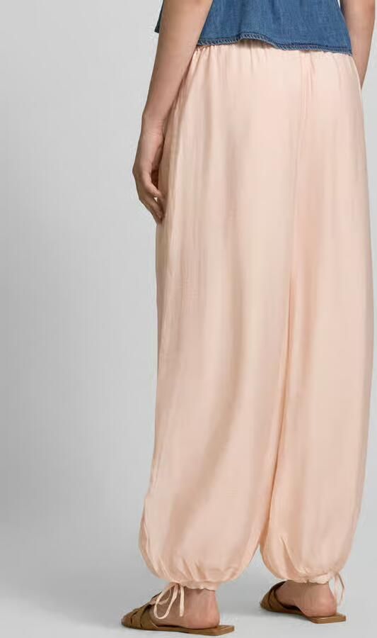 Gina Tricot relaxed fit stoffen broek van viscosemix