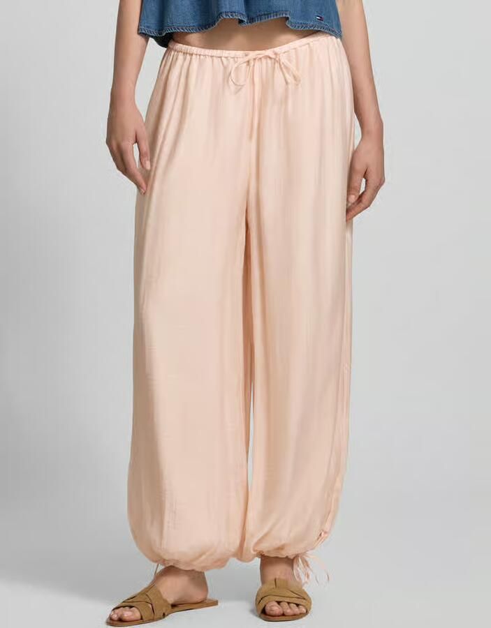 Gina Tricot relaxed fit stoffen broek van viscosemix - Foto 3