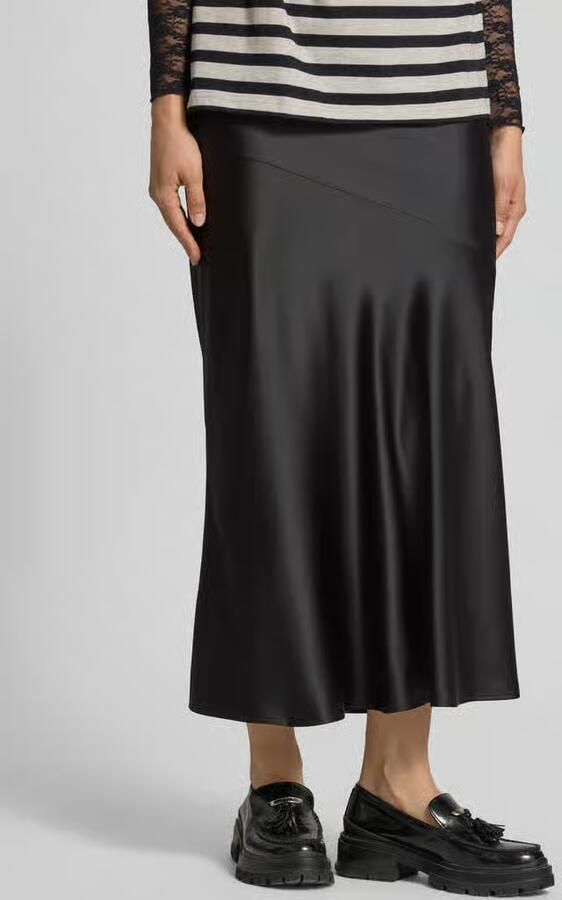 Gina Tricot Satijnen rok met elastische band - Foto 3