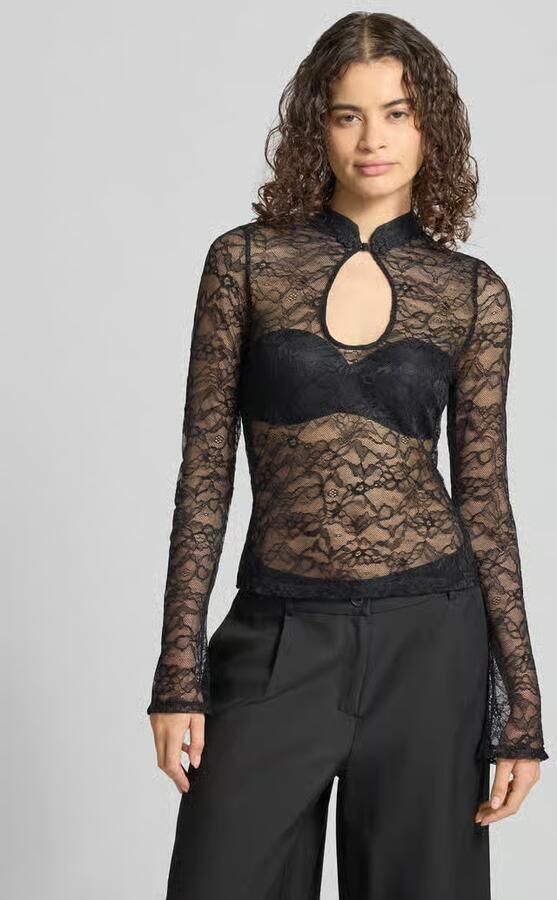 Gina Tricot slim fit shirt met lange mouwen met florale allover-kant - Foto 2