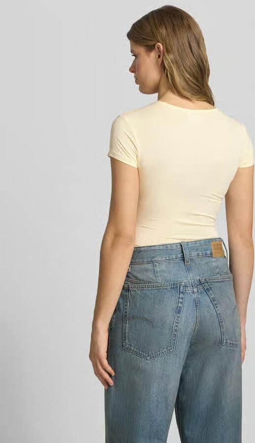 Gina Tricot Slim fit T-shirt van Modalmix