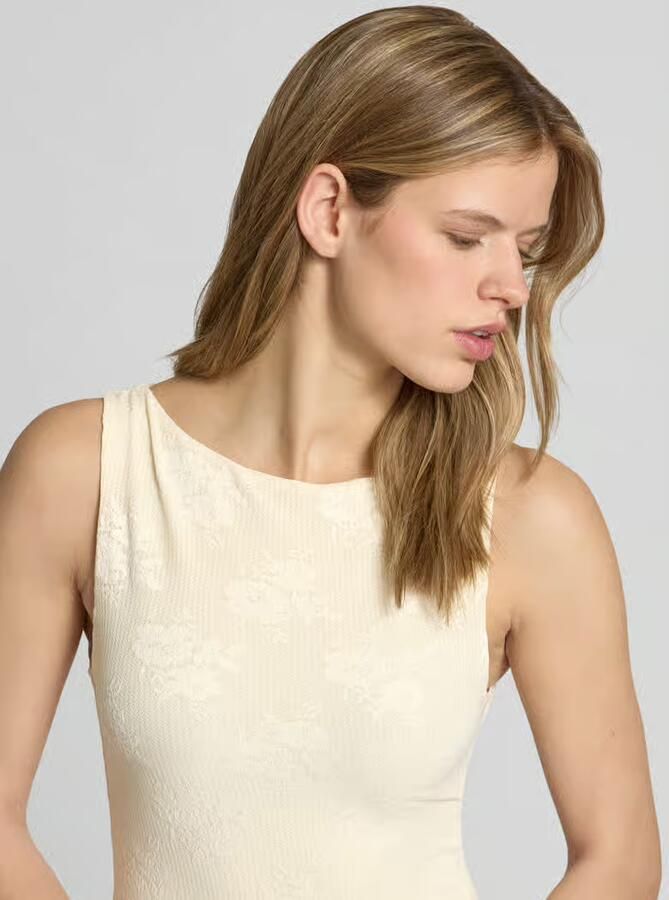 Gina Tricot slim fit top met florale all-over stitching model 'Jacquard'