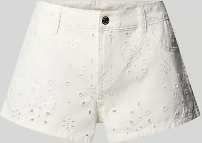 Gina Tricot straight fit short met florale stitchings met gaatjesmotief - Foto 2