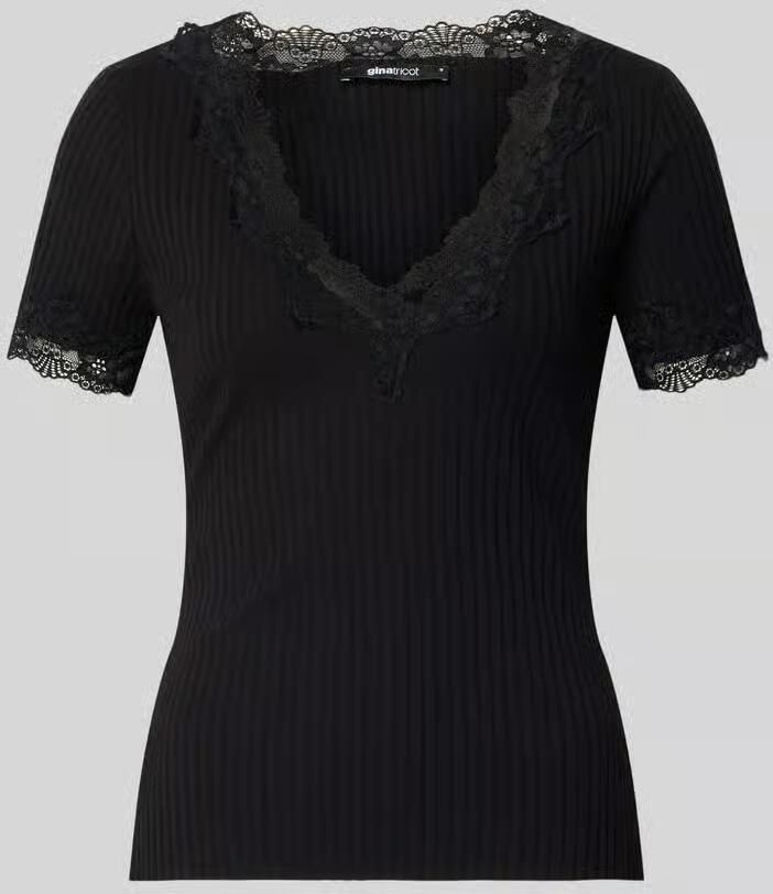 Gina Tricot T-shirt in riblook met kant