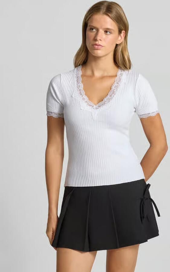 Gina Tricot T-shirt in riblook met kant - Foto 2