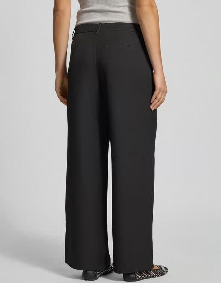 Gina Tricot Wide fit stoffen broek met bandplooien
