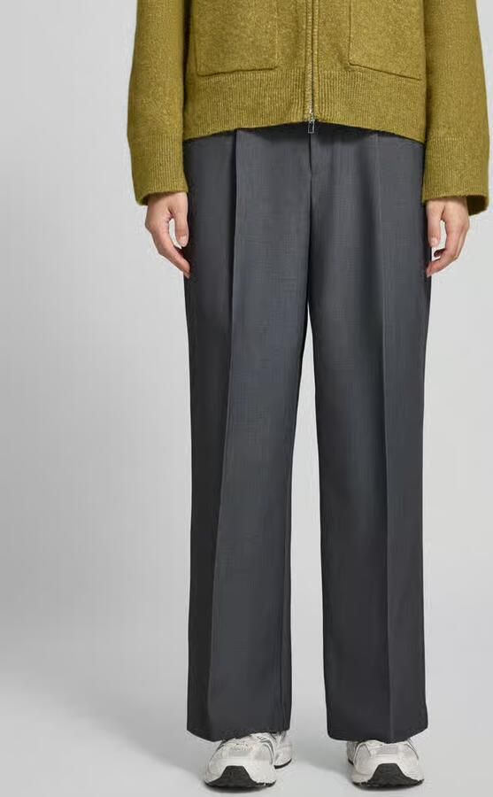 Gina Tricot wide fit stoffen broek met viscose - Foto 4