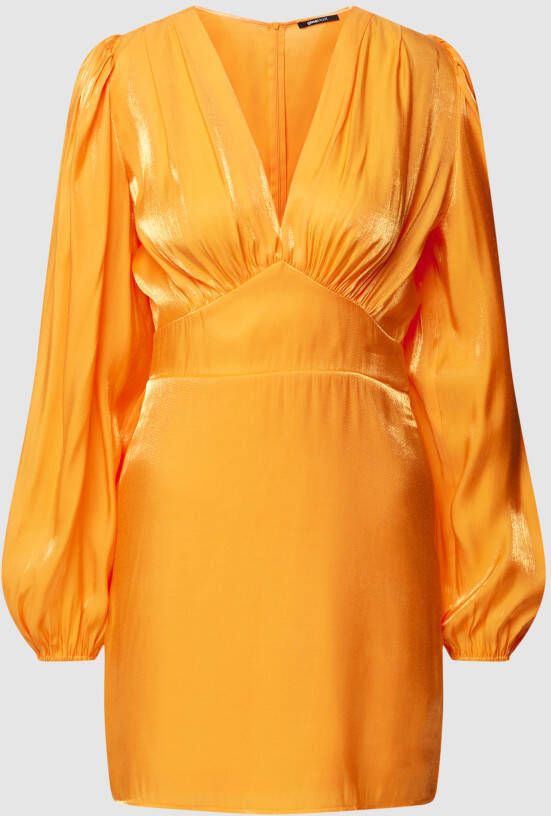 Gina Tricot Mini-jurk in glanzende look