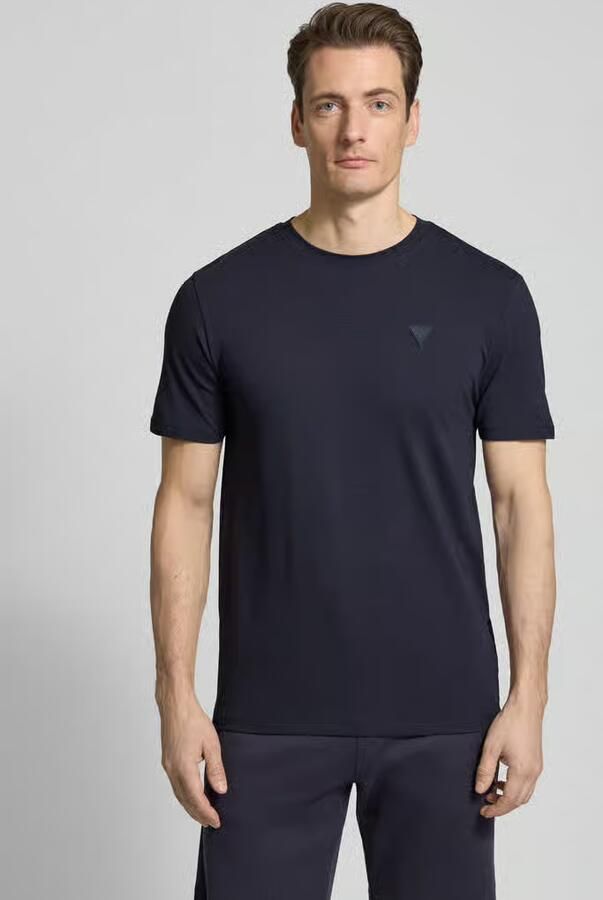 Guess Activewear T-shirt met labeldetail model 'HEDLEY' - Foto 4