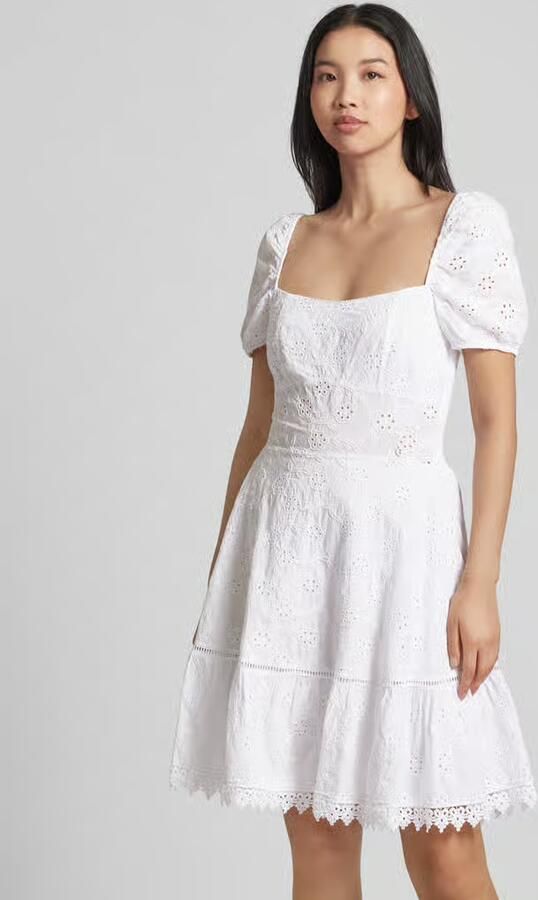 Guess Korte witte jurk met boothals White Dames - Foto 2