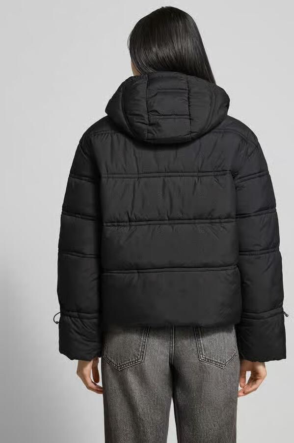 Guess Cropped fit gewatteerd jack met opgestikte zakken model 'Daisy' - Foto 4