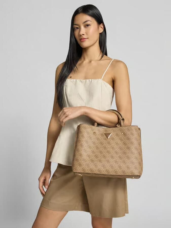 Guess Handtas in handtassenlook met all-over labelprint model 'MERIDIAN II' - Foto 2
