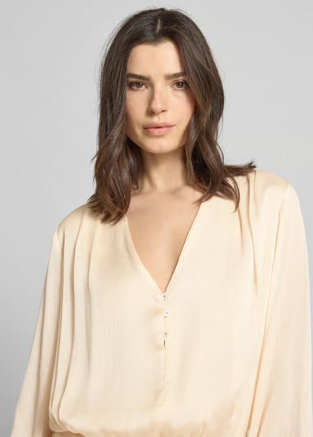 Guess Minijurk met korte knoopsluiting model 'MAGALI'
