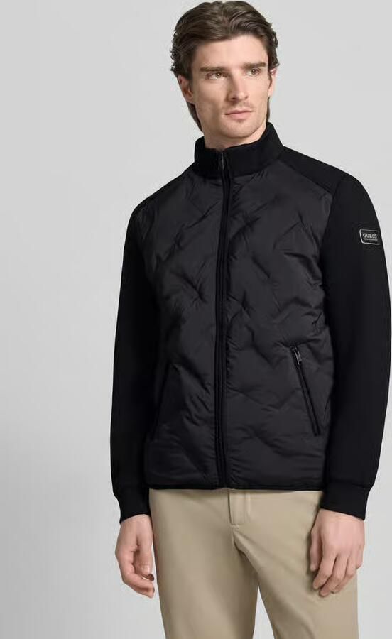 Guess Regular fit gewatteerd jack met opstaande kraag - Foto 6