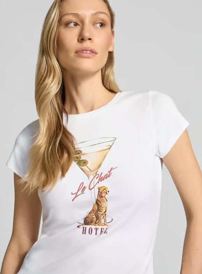 Guess T-shirt met labeldetail model 'LEOPARDTINI'