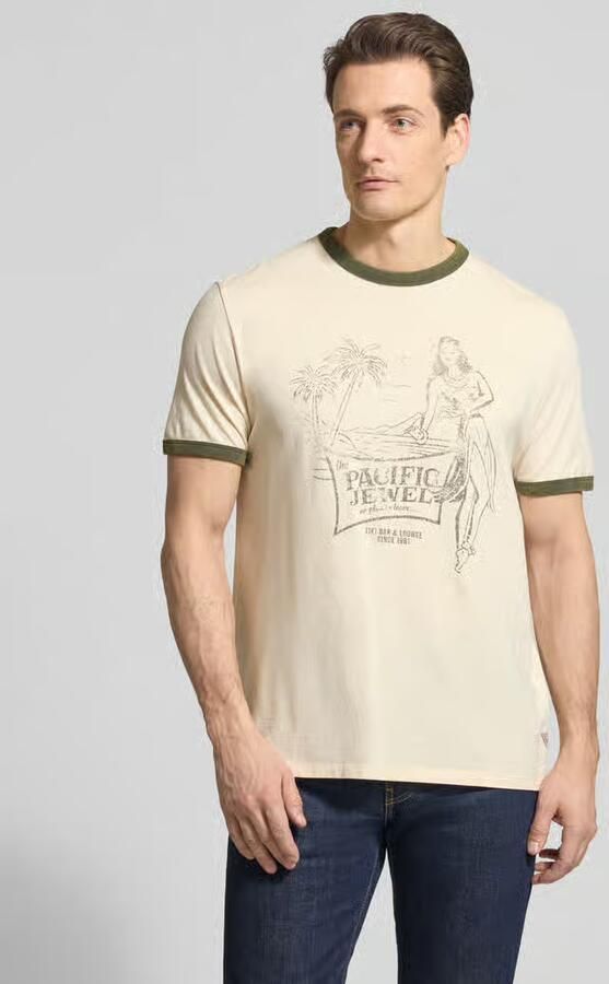 Guess T-shirt met motiefprint Model 'NO PLAN TO LEAVE' - Foto 4
